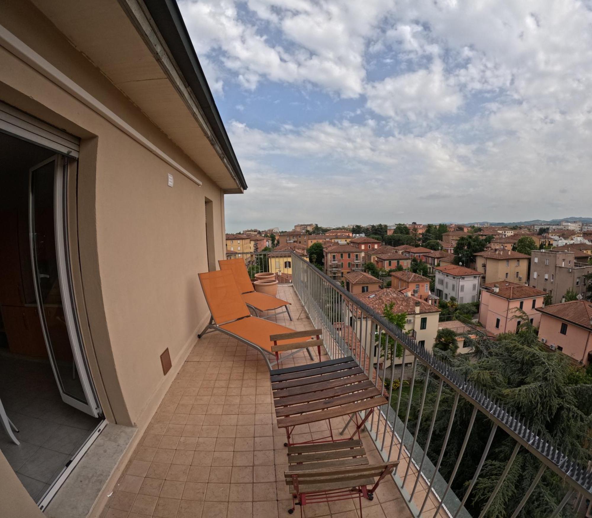 Bellavista Panoramic Terrace Appartamento Con Terrazza Zona Sant Orsola Boloňa Exteriér fotografie
